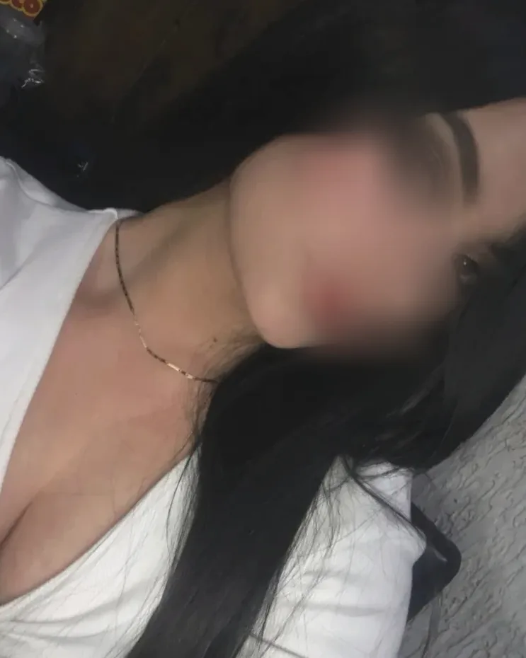 Marlene, 21