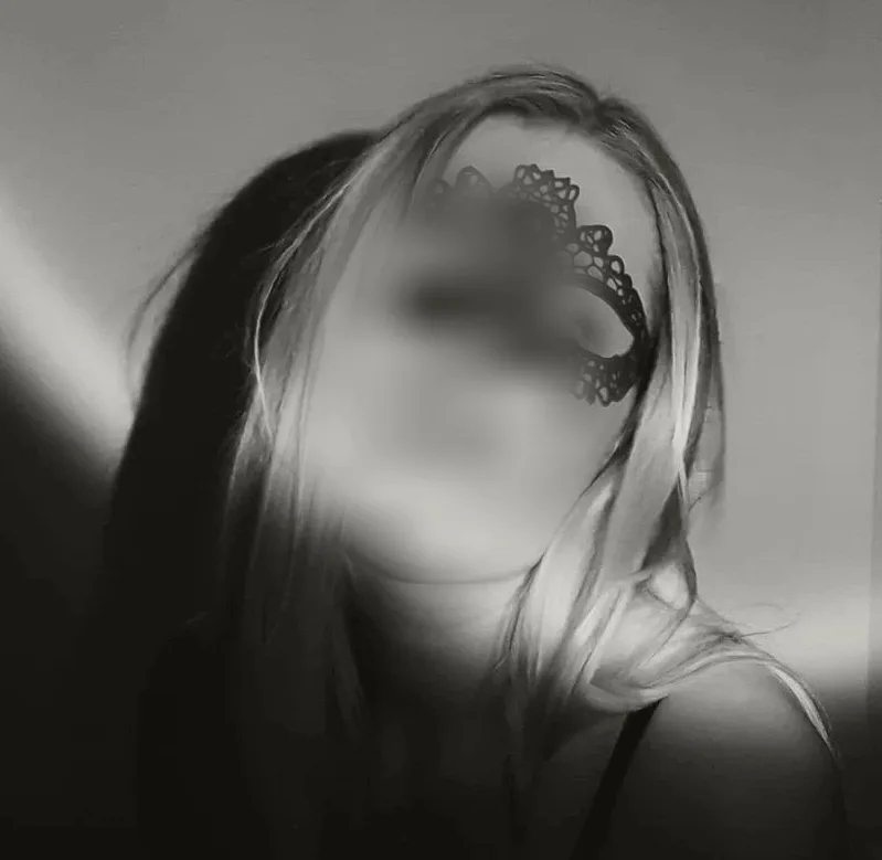 Sonja, 36